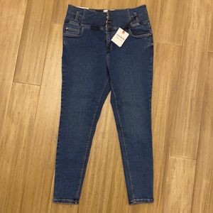 High-waist Skinny Jeans
